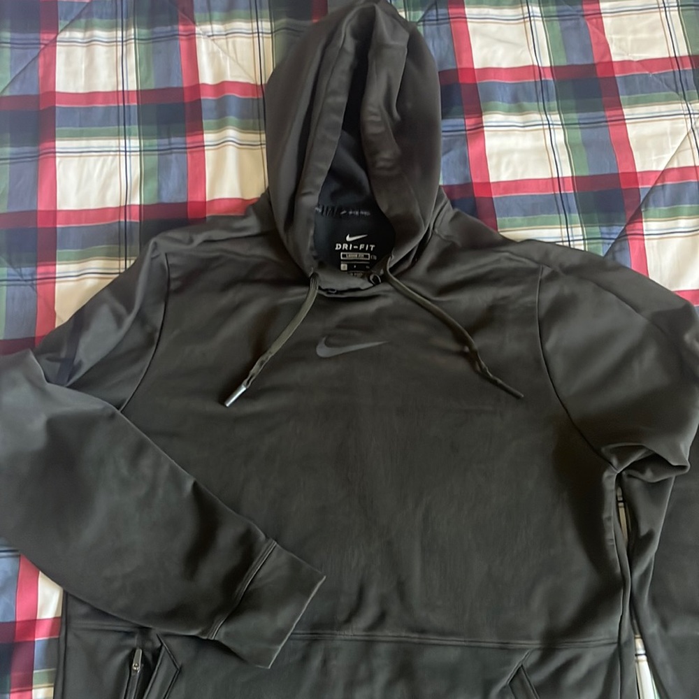Nike Pro Men’s Small Olive Green
